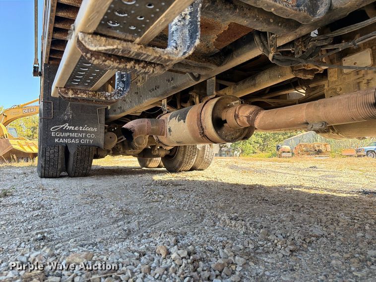 image for item FM6526 2006 Sterling L8500 dump truck