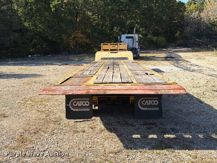 image for item FM6528 1985 Trail-Eze LP30T44 drop tilt deck equipment trailer