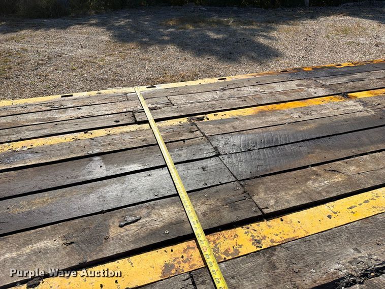 image for item FM6528 1985 Trail-Eze LP30T44 drop tilt deck equipment trailer