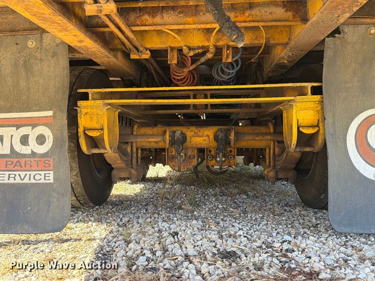 image for item FM6528 1985 Trail-Eze LP30T44 drop tilt deck equipment trailer