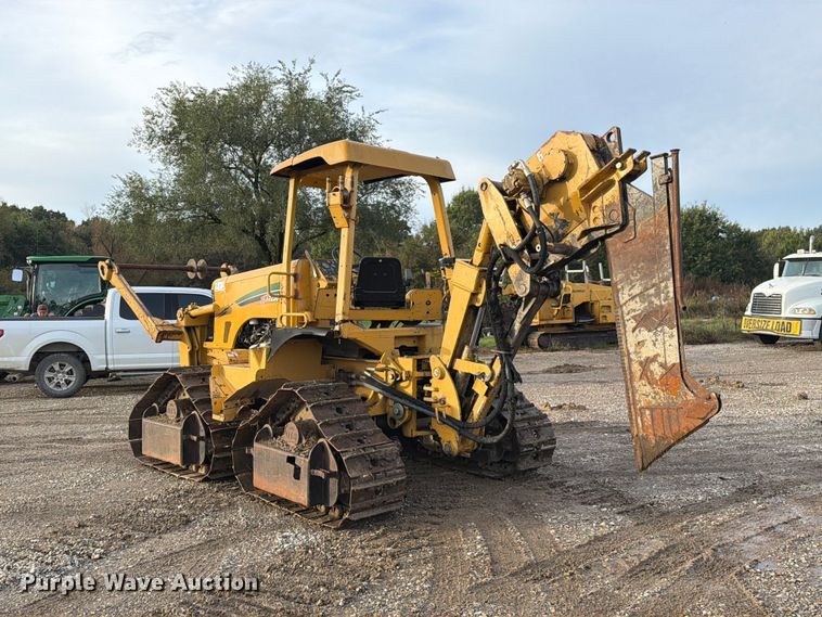 image for item FM6537 2009 Vermeer XTS1250 cable plow