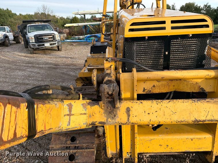 image for item FM6537 2009 Vermeer XTS1250 cable plow