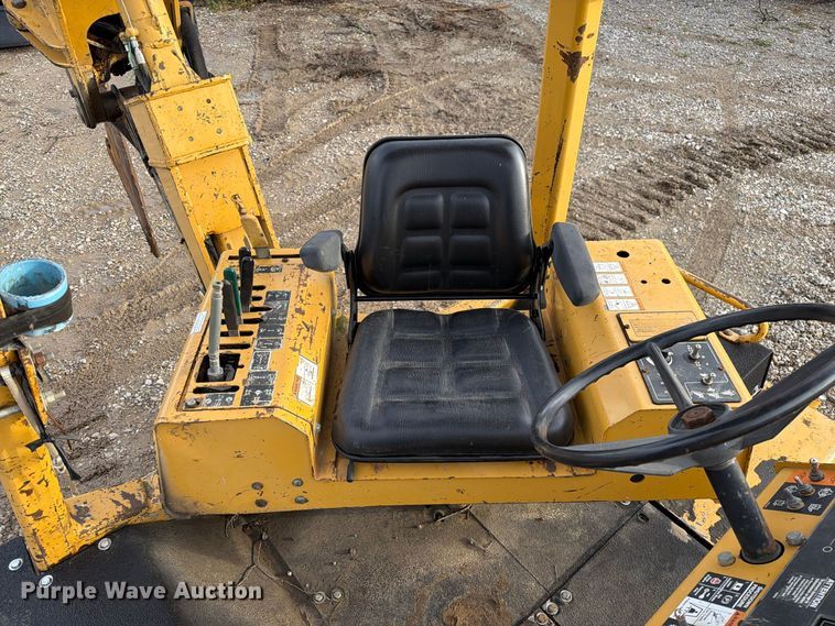 image for item FM6537 2009 Vermeer XTS1250 cable plow