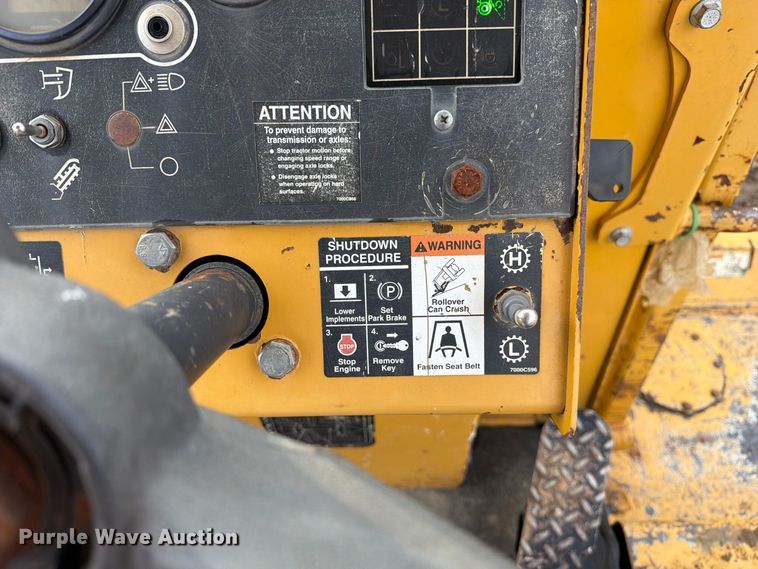 image for item FM6537 2009 Vermeer XTS1250 cable plow