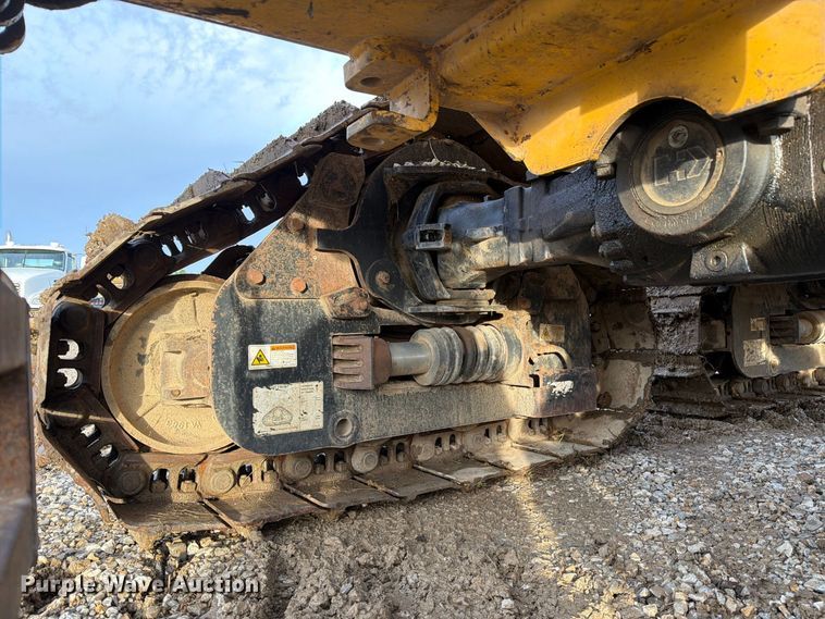 image for item FM6537 2009 Vermeer XTS1250 cable plow