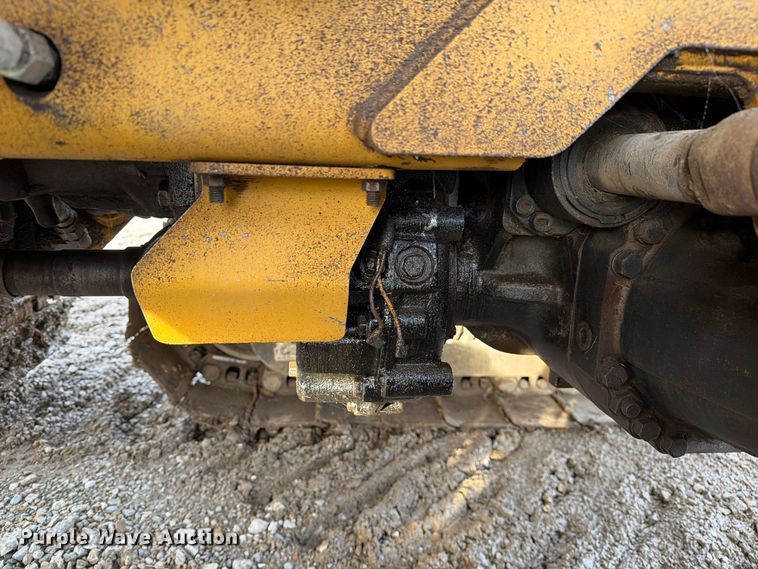 image for item FM6537 2009 Vermeer XTS1250 cable plow