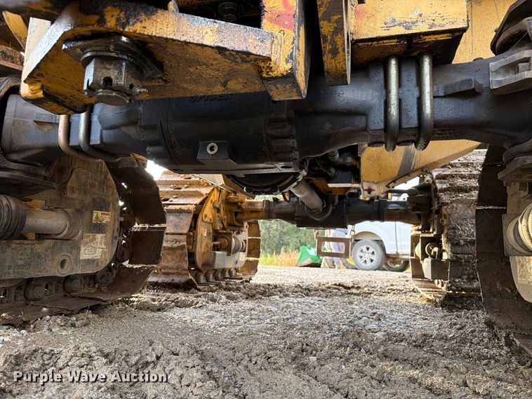 image for item FM6537 2009 Vermeer XTS1250 cable plow