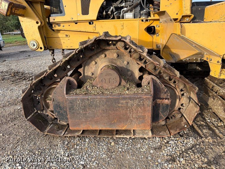 image for item FM6537 2009 Vermeer XTS1250 cable plow