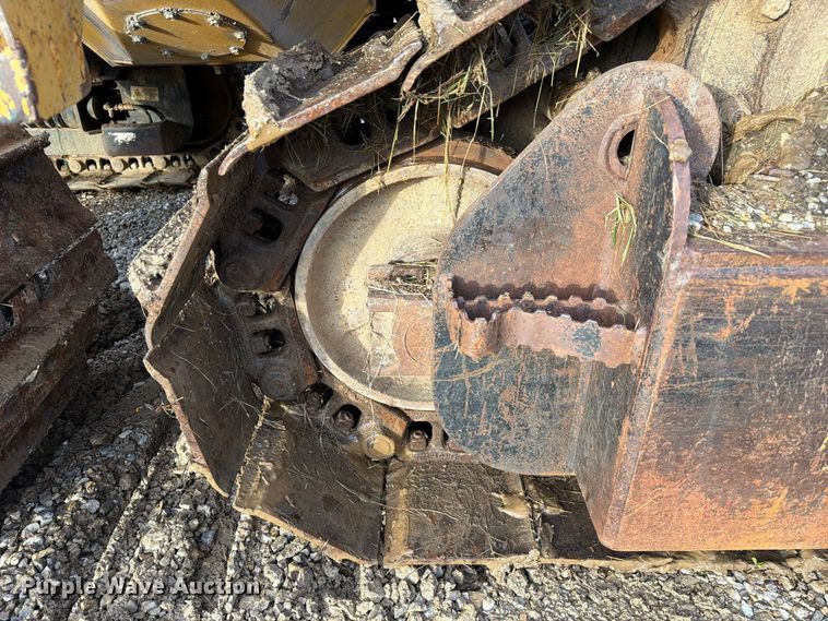 image for item FM6537 2009 Vermeer XTS1250 cable plow