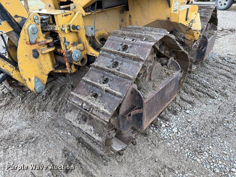 image for item FM6537 2009 Vermeer XTS1250 cable plow