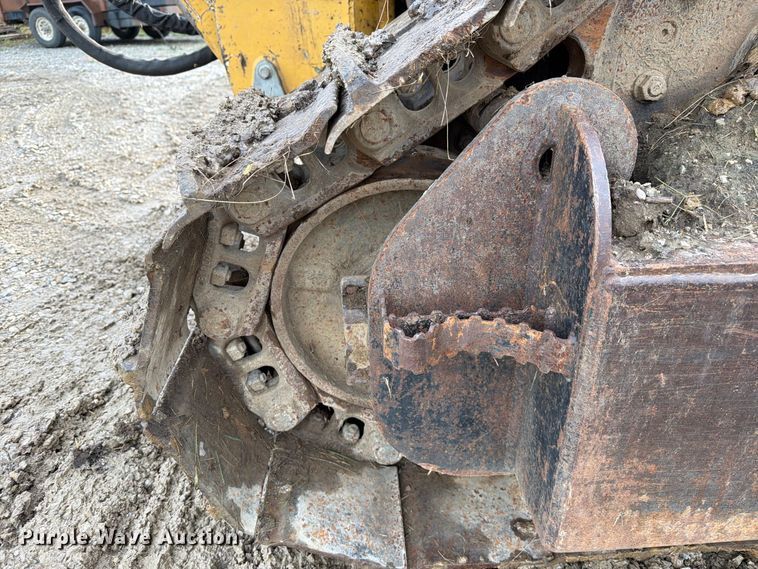 image for item FM6537 2009 Vermeer XTS1250 cable plow