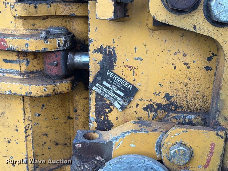 image for item FM6537 2009 Vermeer XTS1250 cable plow