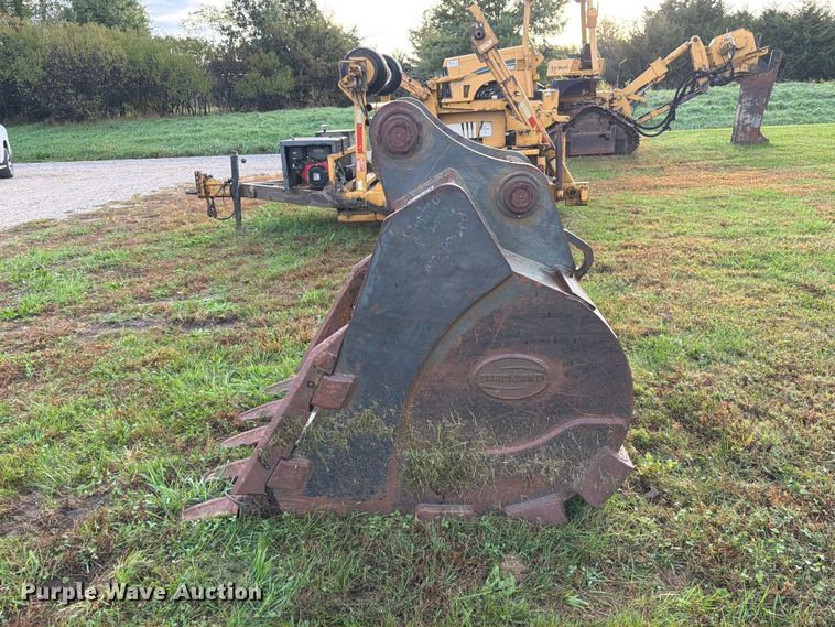 image for item FM6539 Strickland excavator bucket