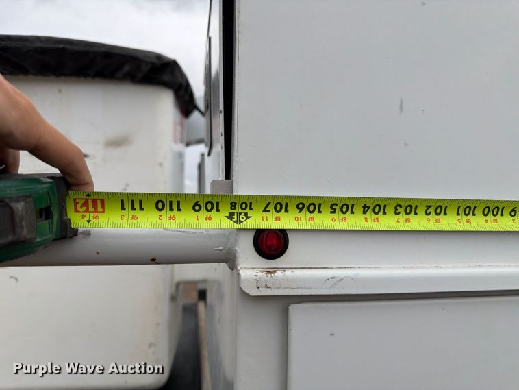 image for item FM7712 2018 Ford F550 Super Duty Ext. Cab bucket truck