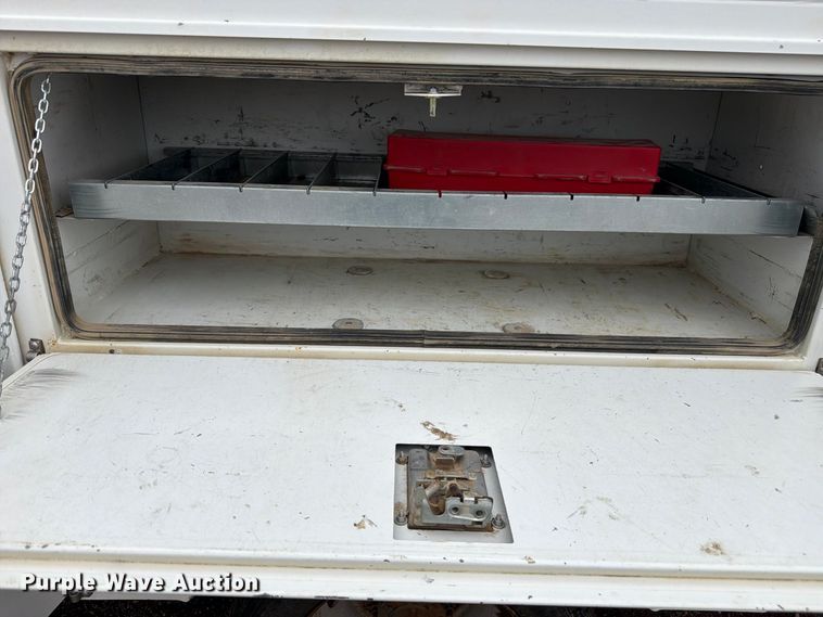 image for item FM7712 2018 Ford F550 Super Duty Ext. Cab bucket truck
