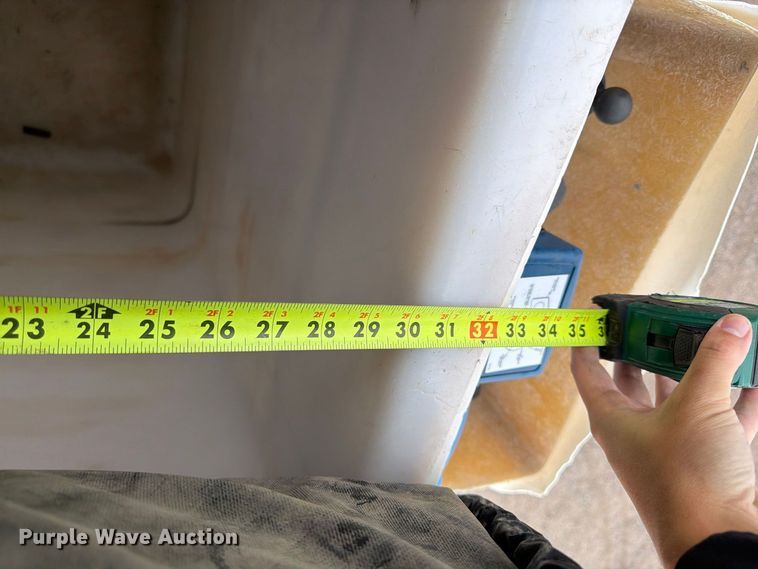 image for item FM7712 2018 Ford F550 Super Duty Ext. Cab bucket truck