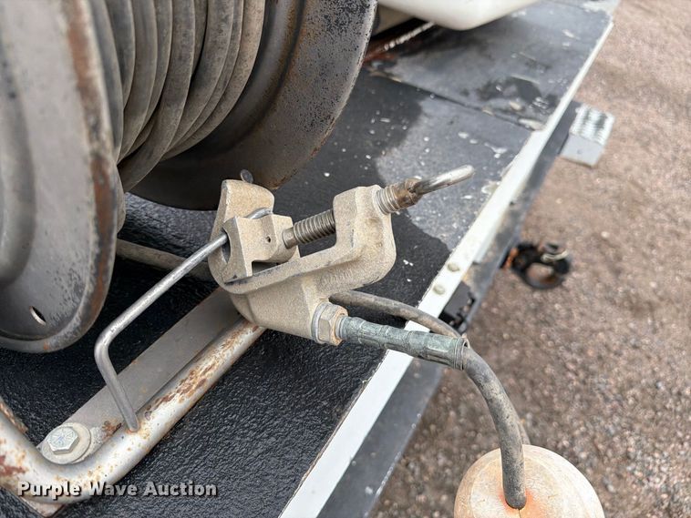 image for item FM7712 2018 Ford F550 Super Duty Ext. Cab bucket truck