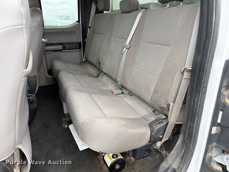 image for item FM7712 2018 Ford F550 Super Duty Ext. Cab bucket truck