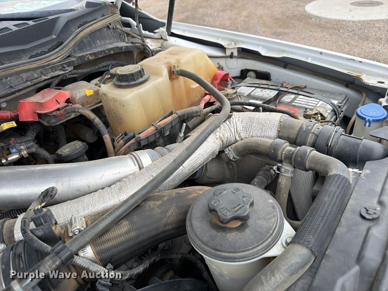 image for item FM7712 2018 Ford F550 Super Duty Ext. Cab bucket truck