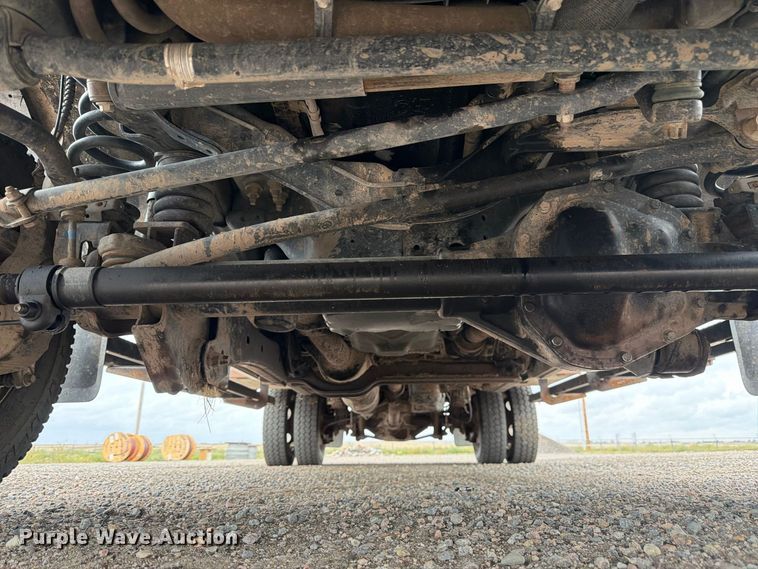 image for item FM7712 2018 Ford F550 Super Duty Ext. Cab bucket truck