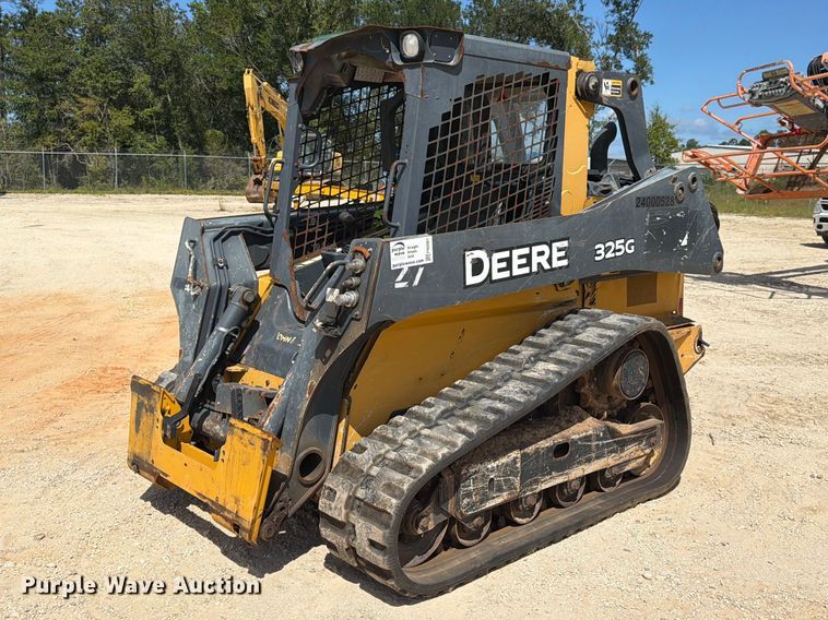 2018 John Deere 325G tracked skid steer loader