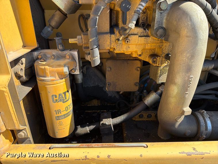image for item FN5901 1997 Caterpillar 322BL excavator