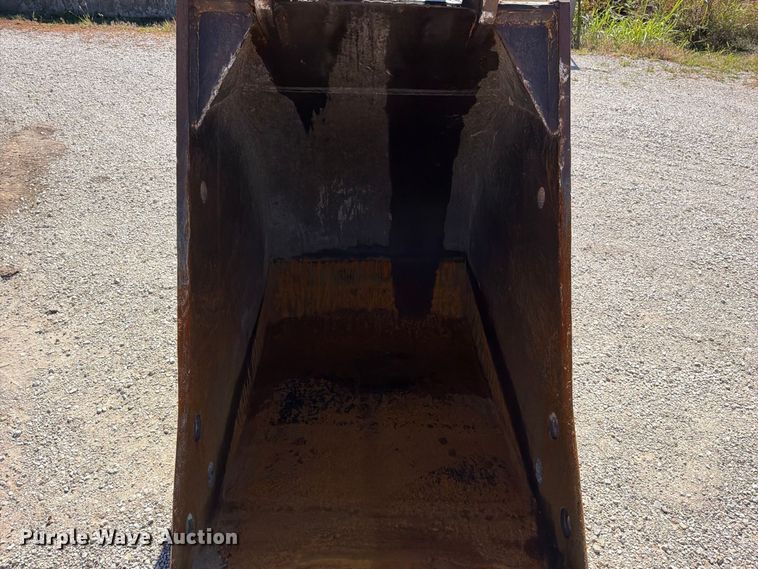image for item FN5901 1997 Caterpillar 322BL excavator