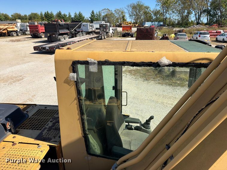 image for item FN5901 1997 Caterpillar 322BL excavator
