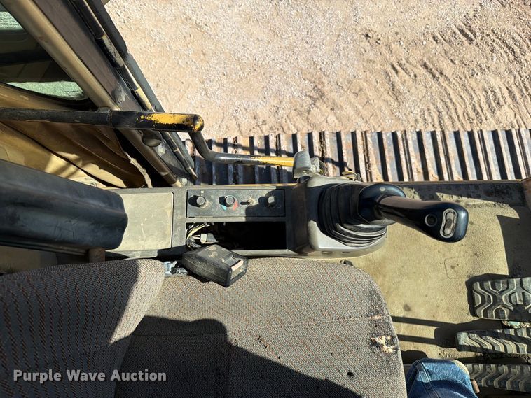 image for item FN5901 1997 Caterpillar 322BL excavator