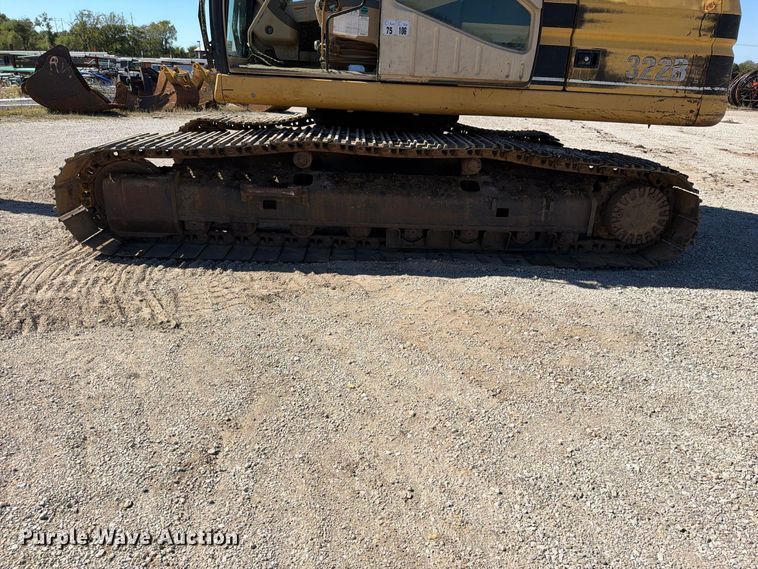 image for item FN5901 1997 Caterpillar 322BL excavator