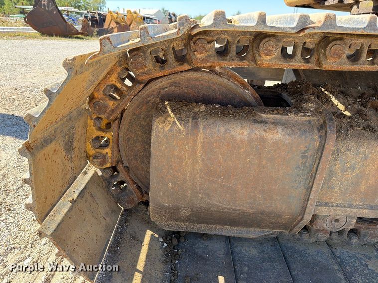 image for item FN5901 1997 Caterpillar 322BL excavator