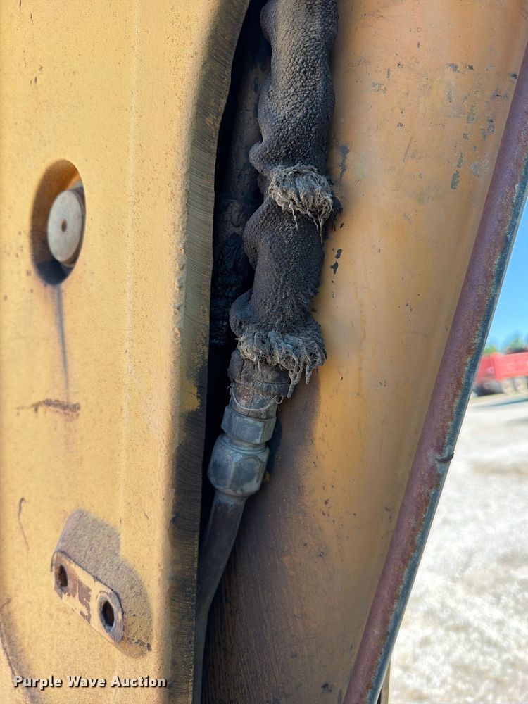 image for item FN5902 1996 Case 580 Super L backhoe