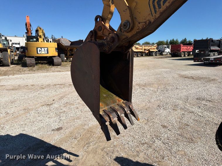 image for item FN5902 1996 Case 580 Super L backhoe