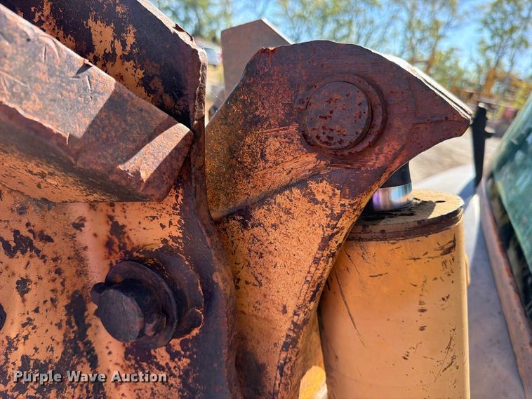 image for item FN5902 1996 Case 580 Super L backhoe
