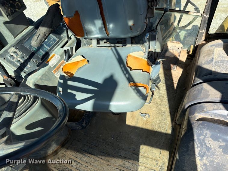 image for item FN5902 1996 Case 580 Super L backhoe