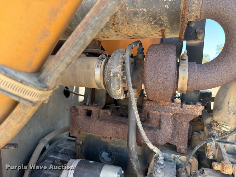 image for item FN5902 1996 Case 580 Super L backhoe