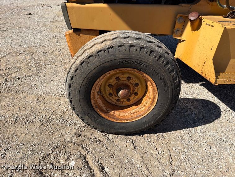 image for item FN5902 1996 Case 580 Super L backhoe