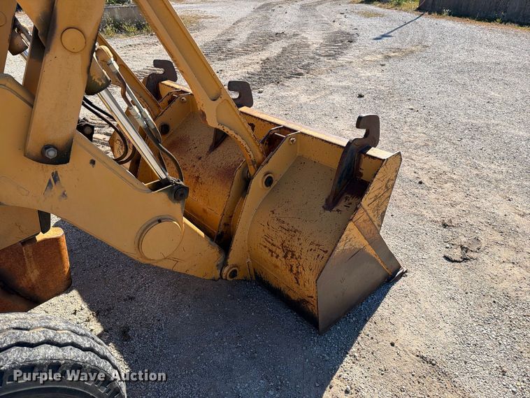 image for item FN5903 1997 Case 580 Super L backhoe