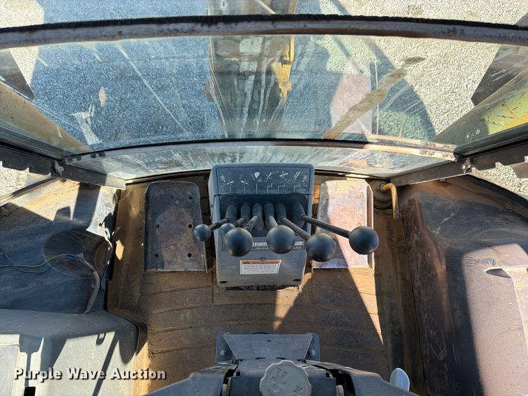 image for item FN5903 1997 Case 580 Super L backhoe