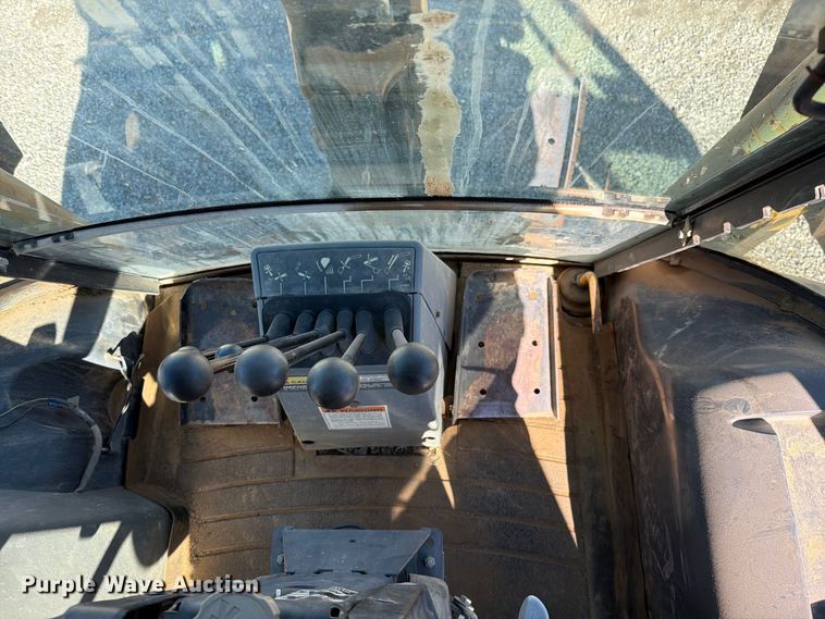 image for item FN5903 1997 Case 580 Super L backhoe
