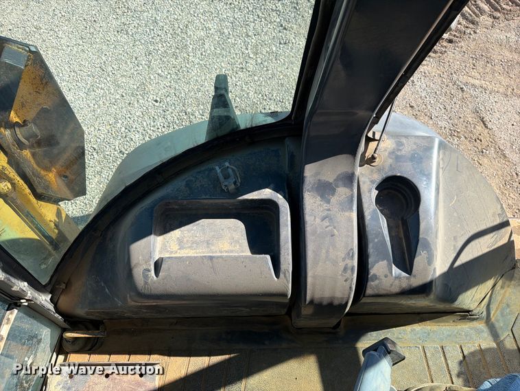 image for item FN5903 1997 Case 580 Super L backhoe