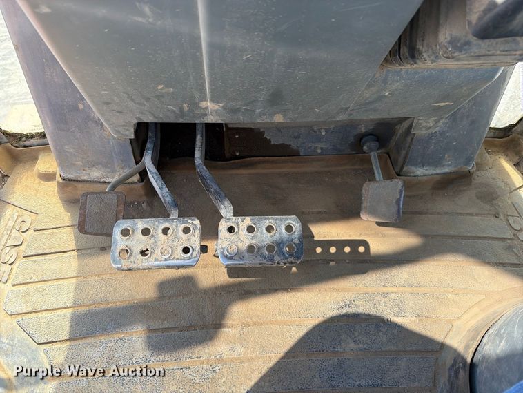 image for item FN5903 1997 Case 580 Super L backhoe