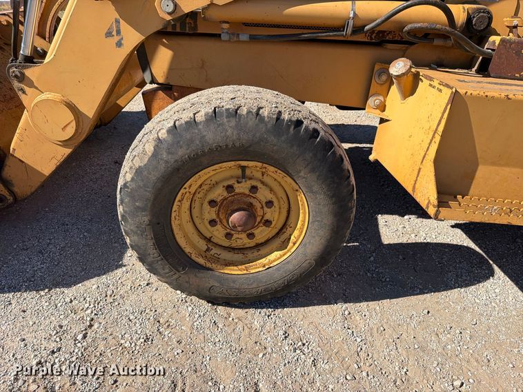 image for item FN5903 1997 Case 580 Super L backhoe