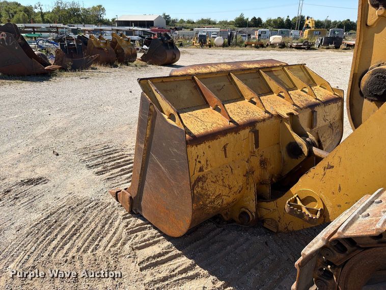 image for item FN5904 1998 Caterpillar 963B track loader