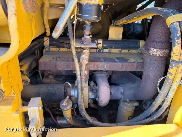 image for item FN5904 1998 Caterpillar 963B track loader