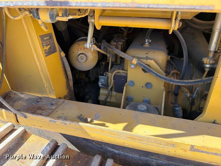 image for item FN5904 1998 Caterpillar 963B track loader