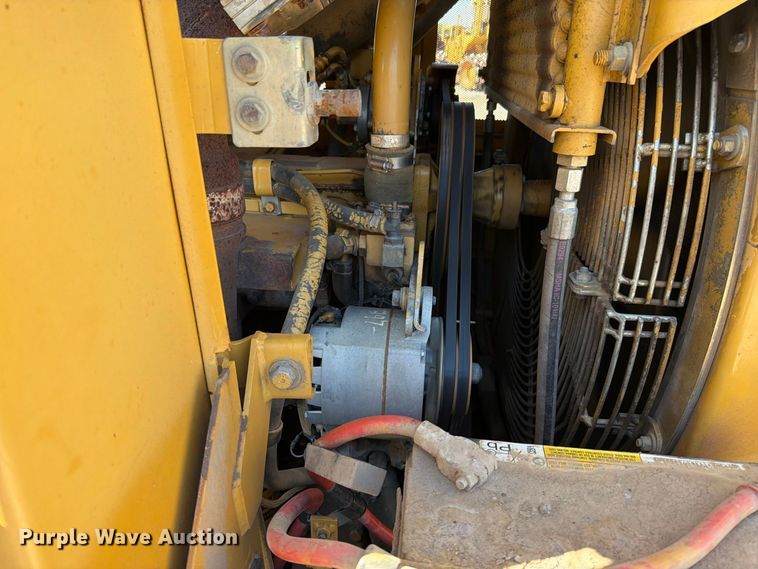 image for item FN5904 1998 Caterpillar 963B track loader