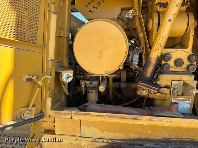 image for item FN5904 1998 Caterpillar 963B track loader