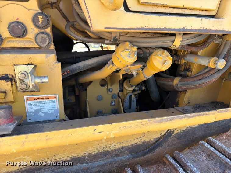 image for item FN5904 1998 Caterpillar 963B track loader
