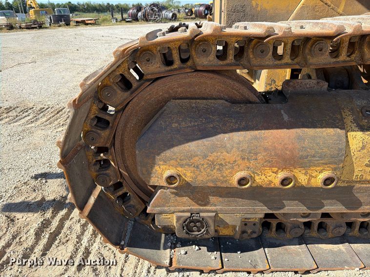 image for item FN5904 1998 Caterpillar 963B track loader